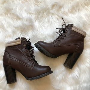 🍂Ankle High Heel Torrid Boots🍂